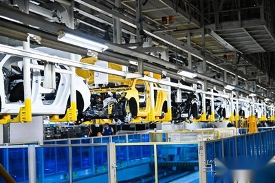 “智慧工廠”打造“智能汽車(chē)” 探秘第七代伊蘭特工廠